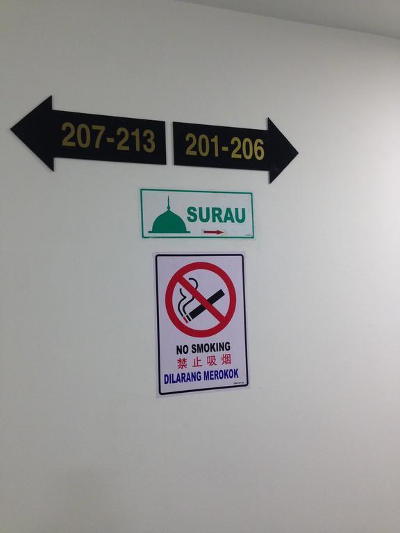 Crystal Garden Hotel - Seri Kembangan Eksteriør billede