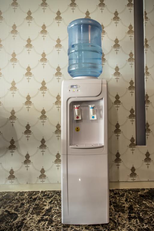 Crystal Garden Hotel - Seri Kembangan Eksteriør billede