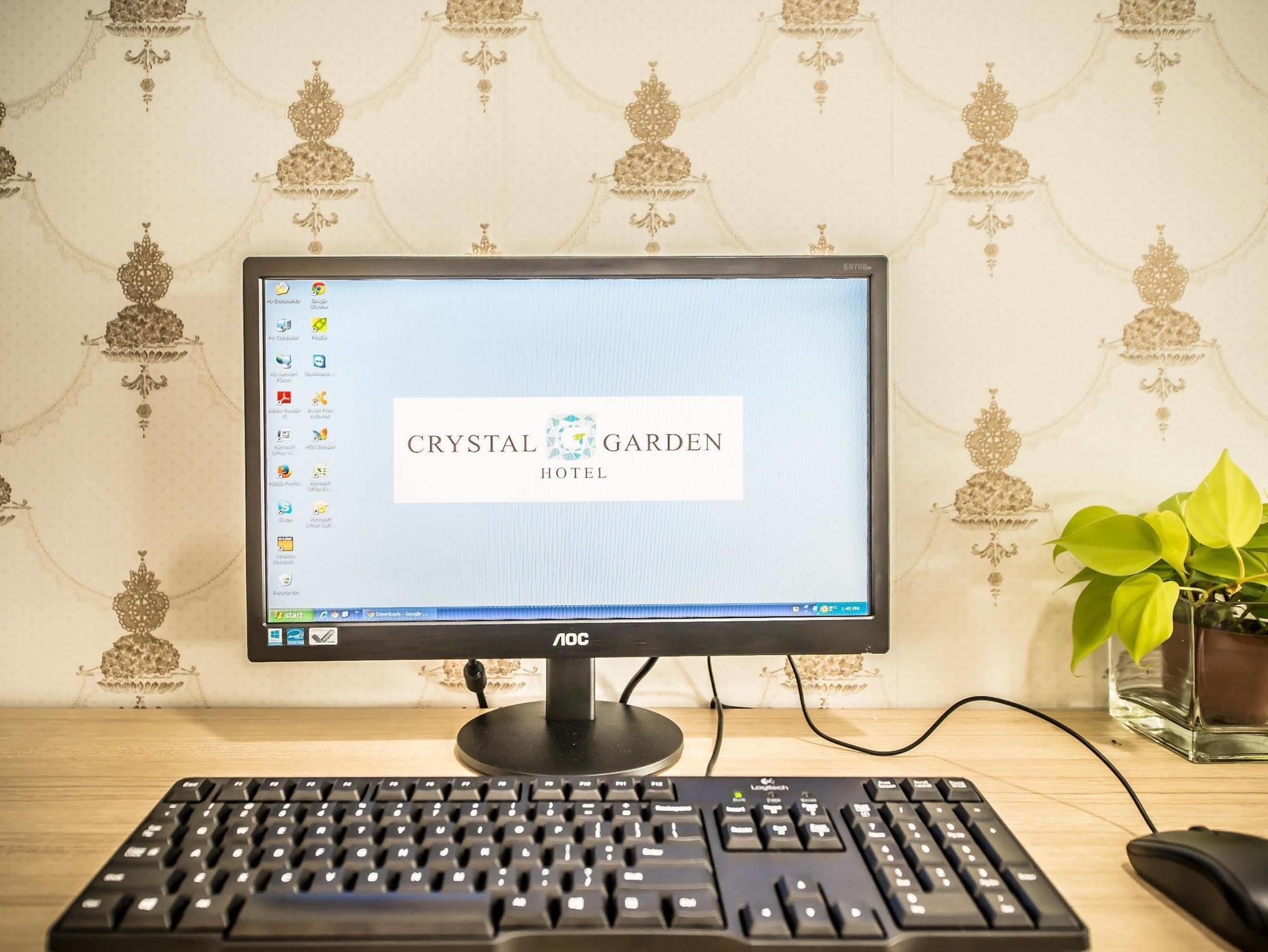 Crystal Garden Hotel - Seri Kembangan Eksteriør billede